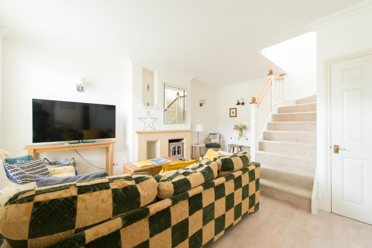 My Place Go - Cirencester Eksteriør billede
