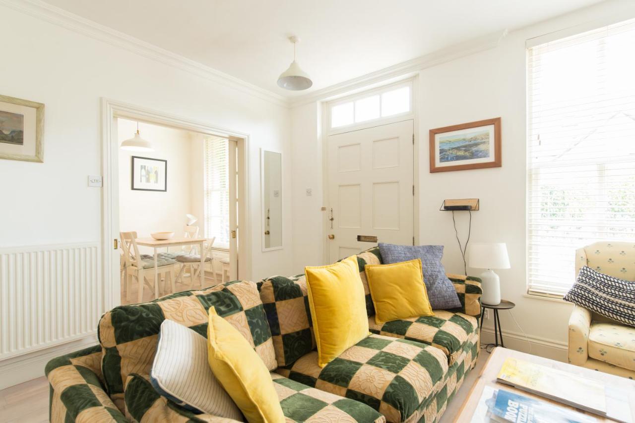 My Place Go - Cirencester Eksteriør billede